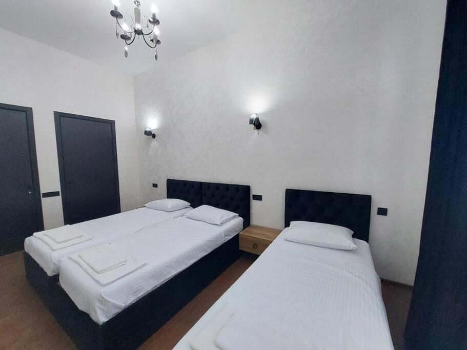 Ferienwohnung Soma Kutaissi Exterior foto